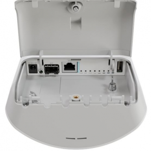 MikroTik mANTBox ax 15s (L22UGS-5HAXD2HAXD-15S)