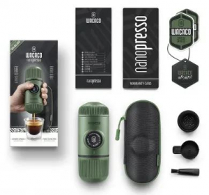 Wacaco Nanopresso mohazöld hordozható kávéfőző őrölt kávéhoz + kemény védőtok (WNANO-MG+C)