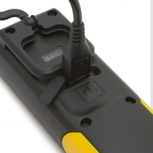 Phenom akkumul&aacute;toros szerelől&aacute;mpa (18626B)