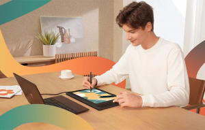 Ugee UE12 Plus grafikus tablet kijelzővel (0850052635237)