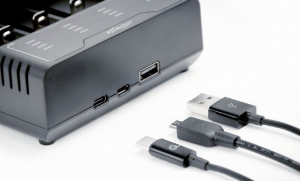Gembird BC-USB-02 Ni-MH + Li-ion akkumulátor töltő (BC-USB-02)