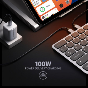 Axagon billentyűzet HU beépített 9in1 USB-C hubbal ezüst (HMC-KB-HU)
