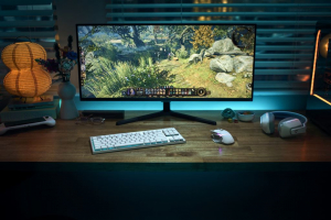 Logitech G915 X Lightspeed TKL amerikai nemzetközi Tactile billentyűzet fehér (920-012737)