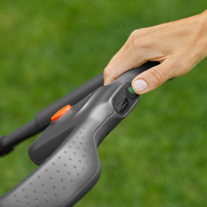 GARDENA akkumulátoros fűnyíró PowerMax 32/18V P4A solo, 18V (fekete/szürke, akkumulátor és töltő nélkül, POWER FOR ALL ALLIANCE) (14632-55)