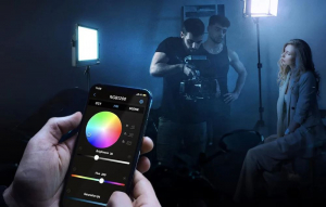 Neewer RGB1200 LED reflektor állvánnyal és fényterelővel 2db (B0BYMT6NQG)
