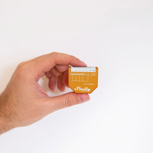 Shelly WAVE i4 vezet&eacute;k n&eacute;lk&uuml;li okos bemeneti modul Z-Wave protokollal (ALL-KIE-WAVEI4)