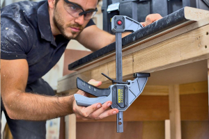 Stanley FMHT0-83235 FatMax gyorsszor&iacute;t&oacute; "L" 300 mm