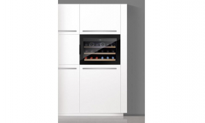 Caso Winesafe 18 EB be&eacute;p&iacute;thető borhűtő fekete (4038437006278)