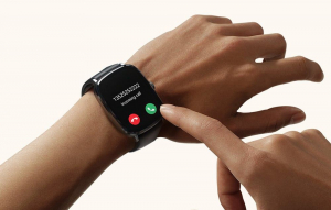 Haylou RS5 okos&oacute;ra fekete