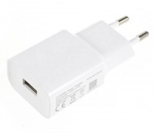 Xiaomi MDY-08-EO h&aacute;l&oacute;zati t&ouml;ltő adapter (2A) feh&eacute;r, Gigapack csomagol&aacute;s