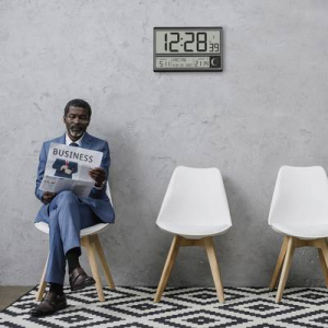 TFA Dostmann  (60.4524.01) R&aacute;di&oacute;jel vez&eacute;rl&eacute;sű Fali&oacute;ra 360 cm x 28 mm x 235 mm Fekete Nagy kijelző