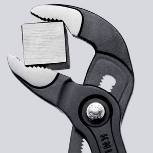 KNIPEX  Cobra vízpumpafogó 150 mm/30 mm (87 01 150)