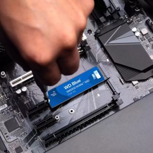 500GB WD Blue SN5000 M.2 NVMe SSD meghajtó (WDS500G4B0E)