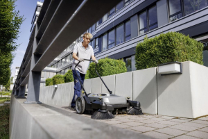 Karcher KM 70/20 C 2SB seprőgép (1.517-131.0)