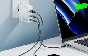 Essager ECT2CA-ZXB02-Z USB-A + 2xUSB-C 100W GaN hálózati töltő fehér