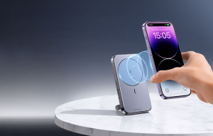 UGREEN PB206 Magnetic Power Bank 10000mAh sz&uuml;rke (15086)