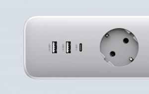 UGREEN CD286 Power Strip 3 aljzatos elosztó + 1x USB-C + 2x USB-A 2m fehér (25357)