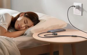 Mcdodo 2-in-1 USB-C kábel és Apple Watch töltő 1.2m fekete (CA-2200)
