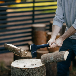 Fiskars 1051086 Solid A11 hasítófejsze