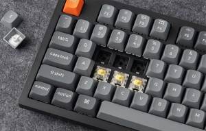 Keychron K10 Max RGB Red Switch vezeték nélküli angol billentyűzet fekete (K10M-B1)
