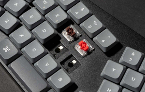 Keychron K11 Max RGB Brown Switch vezeték nélküli alacsony profilú angol billentyűzet fekete (K11M-H3)