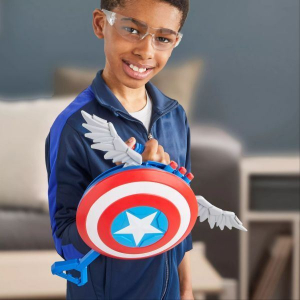 Hasbro Amerika kapitány: Szép új világ szivacslövő pajzs (F9302)