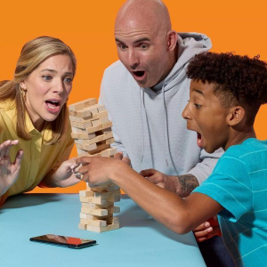 Jenga ügyességi társasjáték digitális kockával (G1499)
