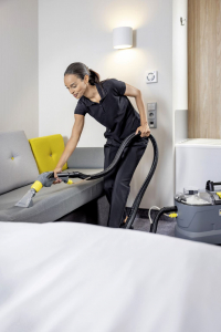 Karcher Puzzi 10/1 kárpit tisztító (1.100-138.0)