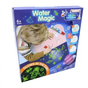 Manyuk Toys Maszatmentes rajzszőnyeg vil&aacute;gűr mint&aacute;kkal - 80 x 60 cm (QZ066)