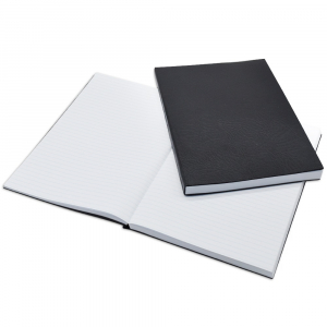 Bluering Be&iacute;r&oacute;k&ouml;nyv A4, 200lap fekete PVC bor&iacute;t&oacute;  vonalas