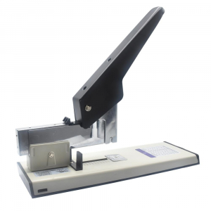 Bluering Tűzőg&eacute;p, 210lap, nagym&eacute;retű f&eacute;m testű  490 (402020)