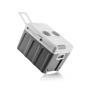 Hyundai MC40E aut&oacute;s hűtőt&aacute;ska