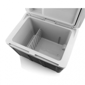 Hyundai MC40E aut&oacute;s hűtőt&aacute;ska