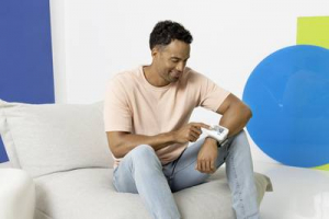 Ecomed BW-83E  V&eacute;rnyom&aacute;sm&eacute;rő Csukl&oacute; (23717)