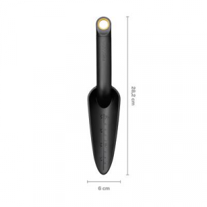 Fiskars &Uuml;ltetőkan&aacute;l (1072101)