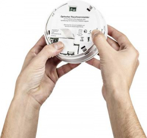 Ei Electronics Vezet&eacute;k n&eacute;lk&uuml;l f&uuml;stjelző 5 r&eacute;szes k&eacute;szlet 10 &eacute;ves elem&eacute;lettartammal, H&aacute;l&oacute;zatba k&ouml;thető