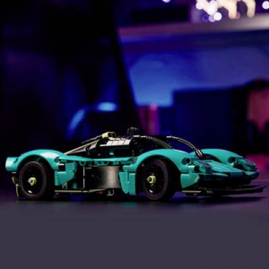 Lego Aston Martin Valkyrie (42208)
