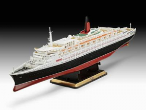 Revell Queen Elizabeth II Haj&oacute;modell &eacute;p&iacute;tők&eacute;szlet 1:200 (05806)