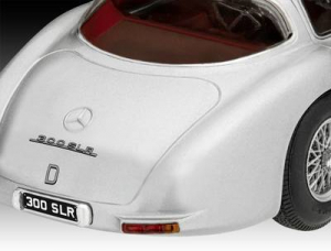 Revell Mercedes-Benz 300 SLR 70th Anniversary Aut&oacute;modell &eacute;p&iacute;tők&eacute;szlet 1:24 (05633)