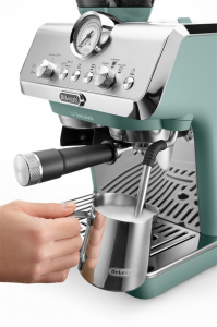 DeLonghi La Specialista Arte  Eszpressz&oacute; k&aacute;v&eacute;főző (EC9155.GR)
