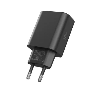 Tech-Protect NC30W h&aacute;l&oacute;zati t&ouml;ltő adapter 2 x Type-C + USB-A aljzat QC3 fekete