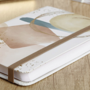 Clairefontaine Napl&oacute;  Evanescence A/6, 80 lapos, kem&eacute;nyfedeles, sima, vegyes (115965C)