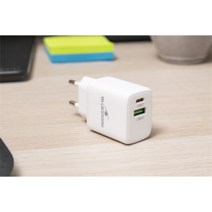 Bluestork H&aacute;l&oacute;zati t&ouml;ltő -  (USB-C, USB-A, 30W, feh&eacute;r) (PW-30-CA)
