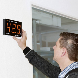 PCE Instruments Zajszintm&eacute;rő 30 - 130 dB 31.5 Hz - 8.5 kHz USB (PCE-SLM 10)