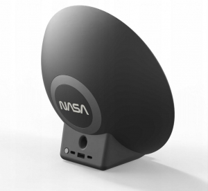 Nasa SPC600 digit&aacute;lis &eacute;bresztő&oacute;ra &eacute;s Bluetooth hangsz&oacute;r&oacute; vezet&eacute;k n&eacute;lk&uuml;li telefont&ouml;ltővel (SPC600)