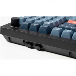 Keychron V5 Max Bluetooth / vezet&eacute;k n&eacute;lk&uuml;li magyar Gateron Jupiter Red mechanikus billentyűzet fekete (V5M-D1Z-HU)