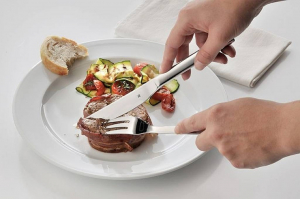 WMF Steak evőeszk&ouml;z k&eacute;szlet steak k&eacute;sek 6 szem&eacute;lyes Nuova 12 darabos speci&aacute;lis penge ac&eacute;l rozsdamentes ac&eacute;l Ez&uuml;st (3201002518)