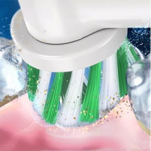Oral-B Pro Cross Action, 6 db (10PO010444)