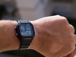 Casio Collection Men AE-1200WH-1CVEF f&eacute;rfi kar&oacute;ra - quartz szerkezet