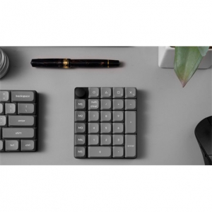 Keychron K0 Max Bluetooth / vezet&eacute;k n&eacute;lk&uuml;li Milk POM Red mechanikus numerikus billentyűzet fekete (K0M-H1)